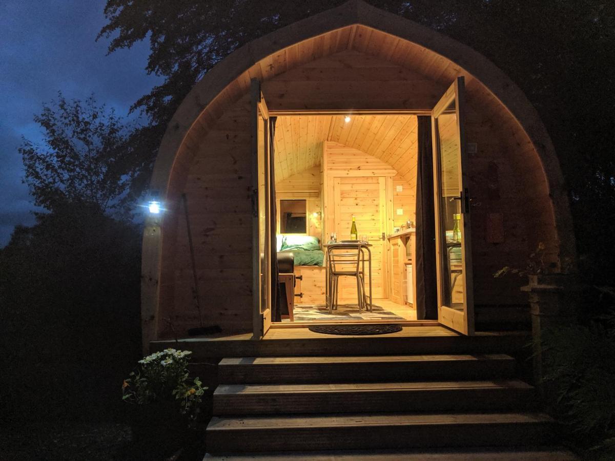 Glentruim Homestay B&B And Glamping Pods Newtonmore Exterior photo